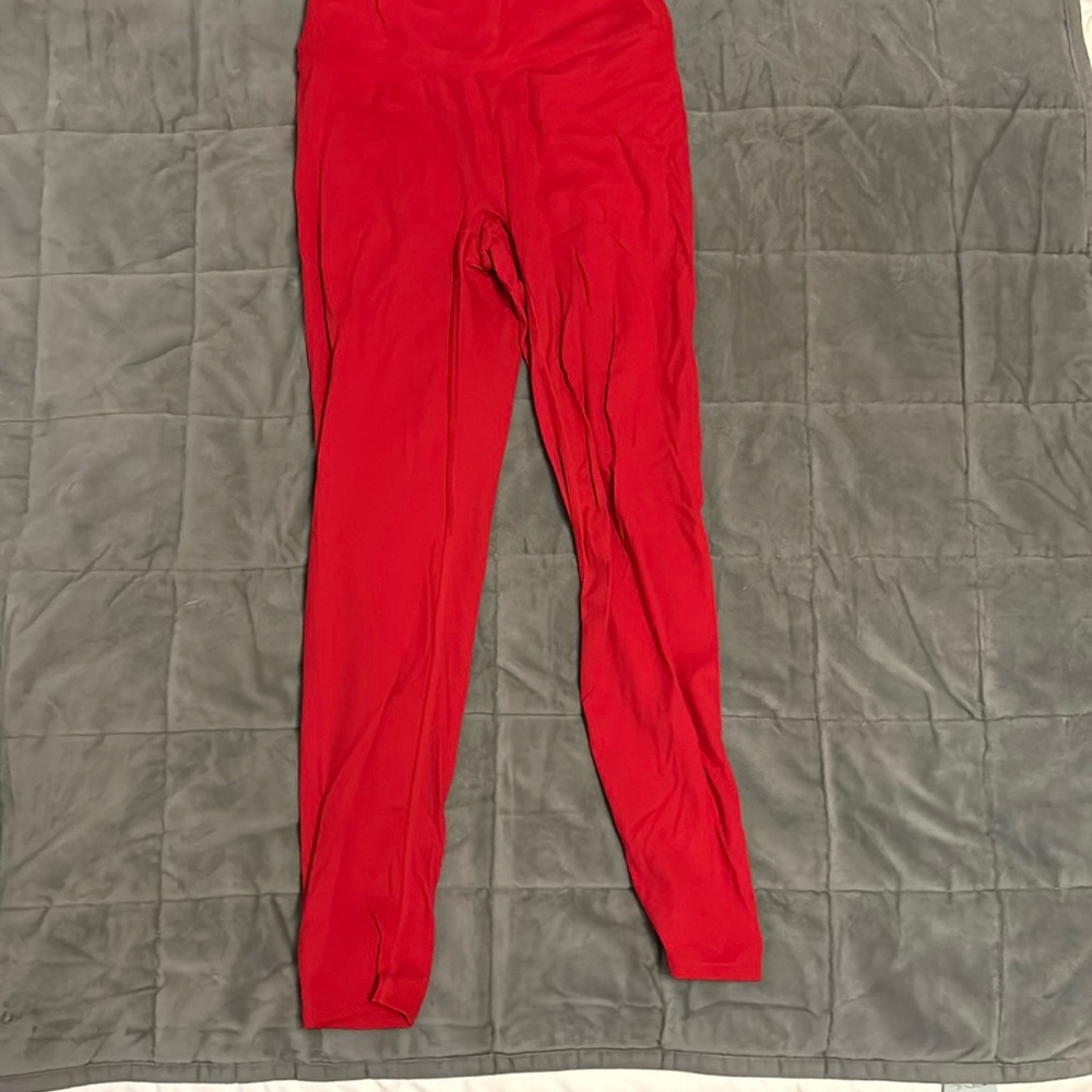 red lululemon leggings size 6 tight fit